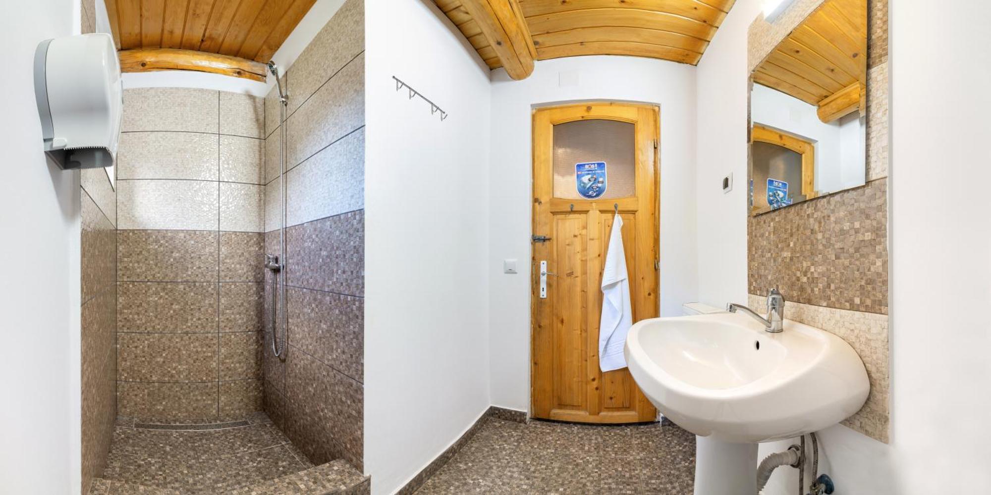 Resort 7 Crai - Cabana Baciu Зернешті Екстер'єр фото